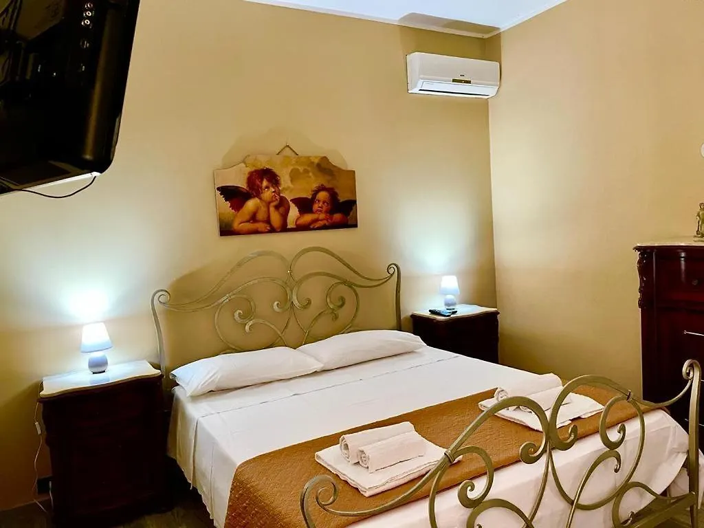 Villa Strelitzia'S House With Heated Pool From December 2024, Private Garden And Private Parking & Wi-Fi Avola